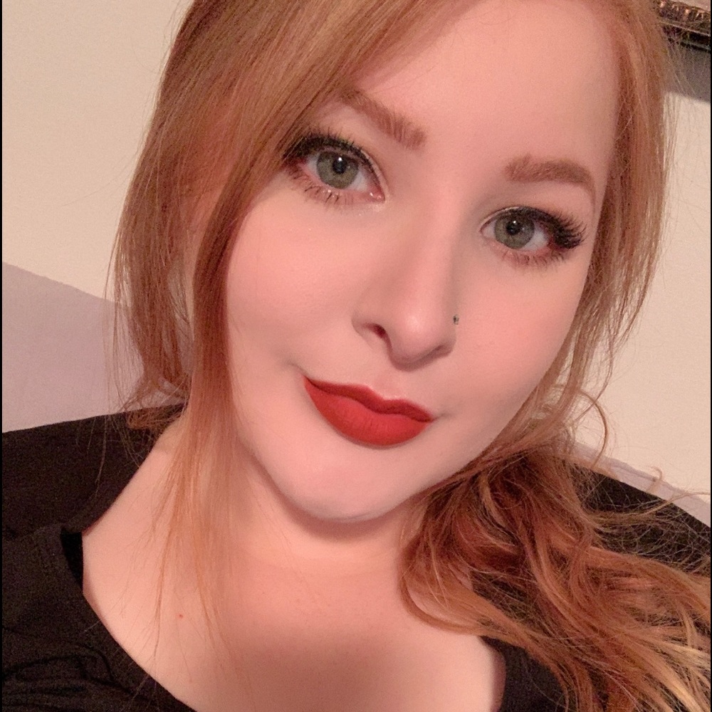 Meet your Posher, Rebecca
